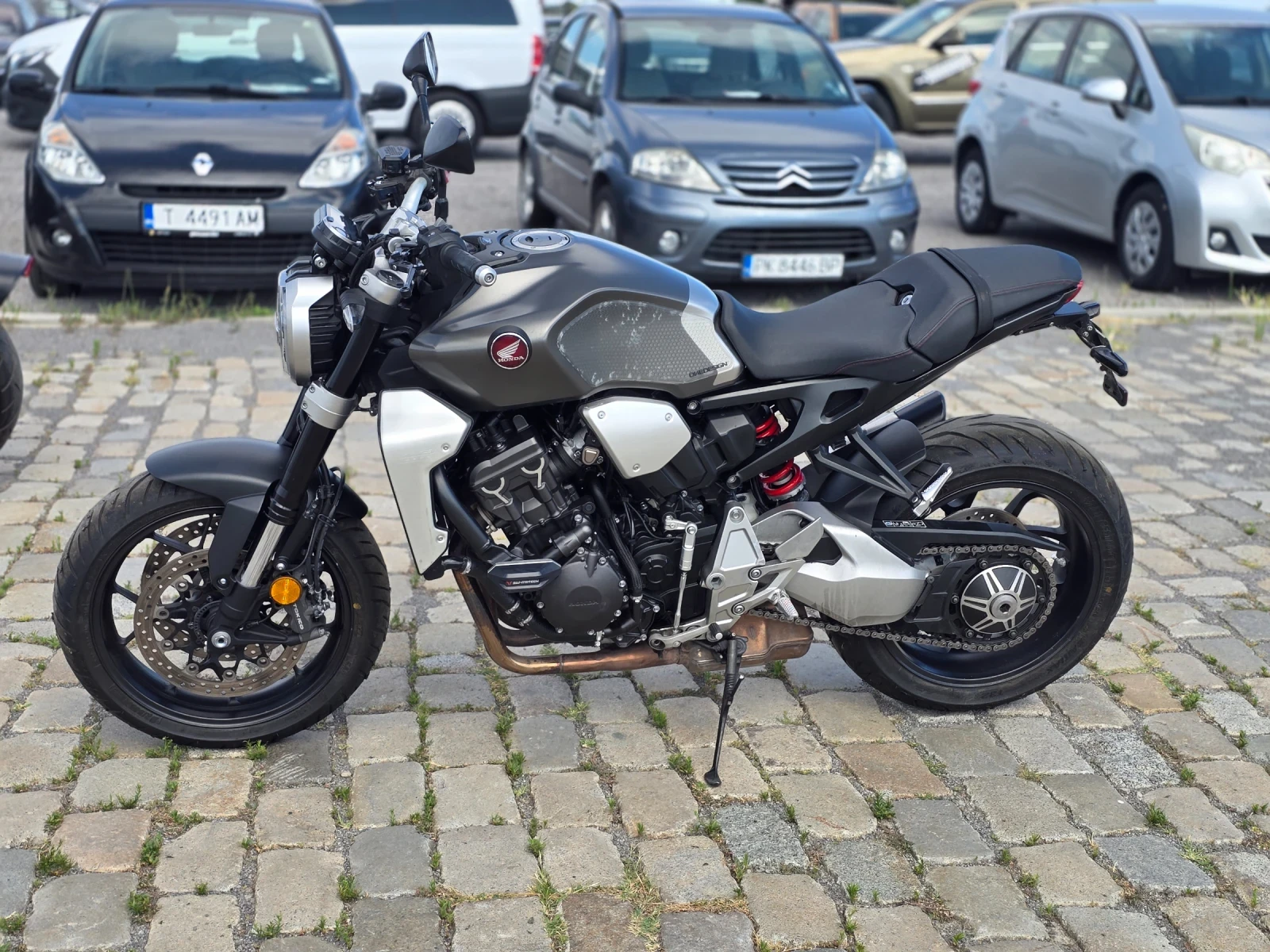 Honda Cb 1000 RA ПЕРФЕКТЕН - изображение 6