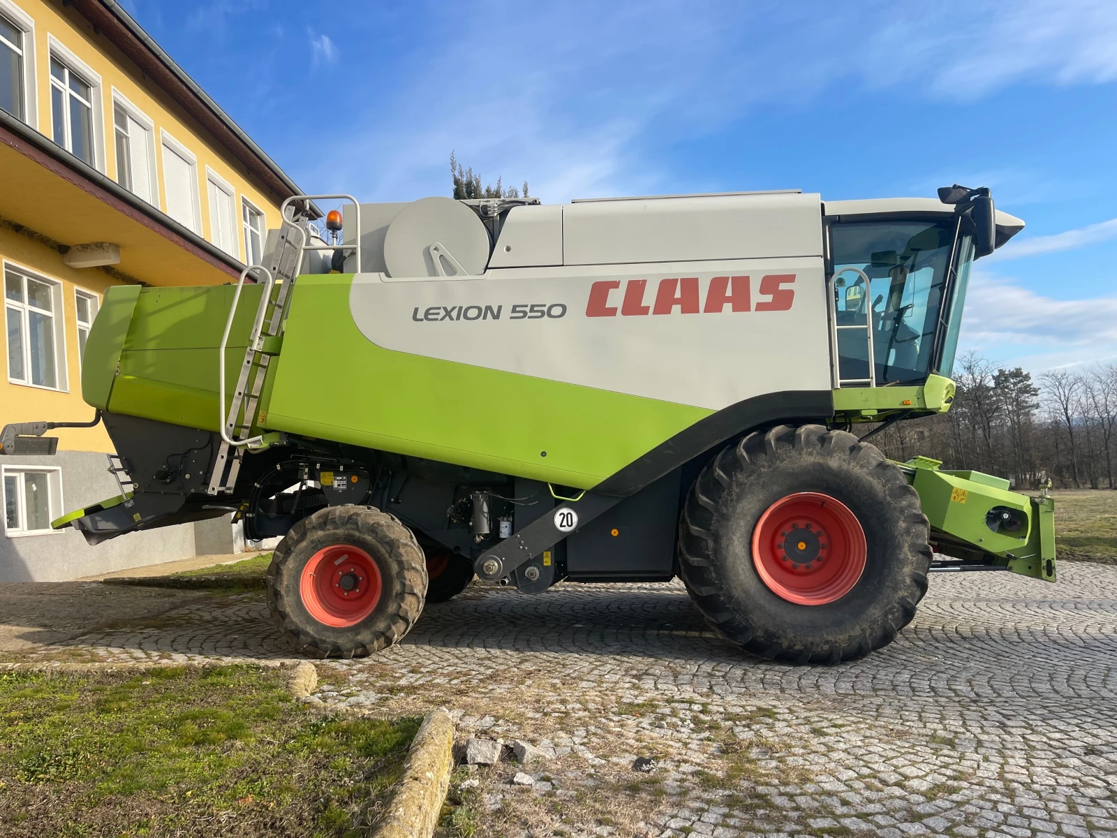 Комбайн Claas LEXION 550 + CLAAS VARIO 750 ЛИЗИНГ - изображение 7