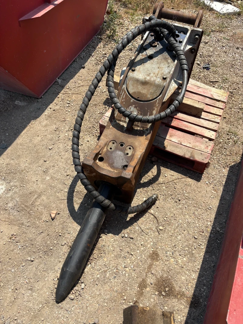 Допълнително оборудване Хидравличен чук Furukawa F19XP, снимка 4 - Индустриална техника - 50916342