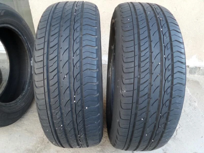 Гуми Летни 215/60R17, снимка 2 - Гуми и джанти - 14462602