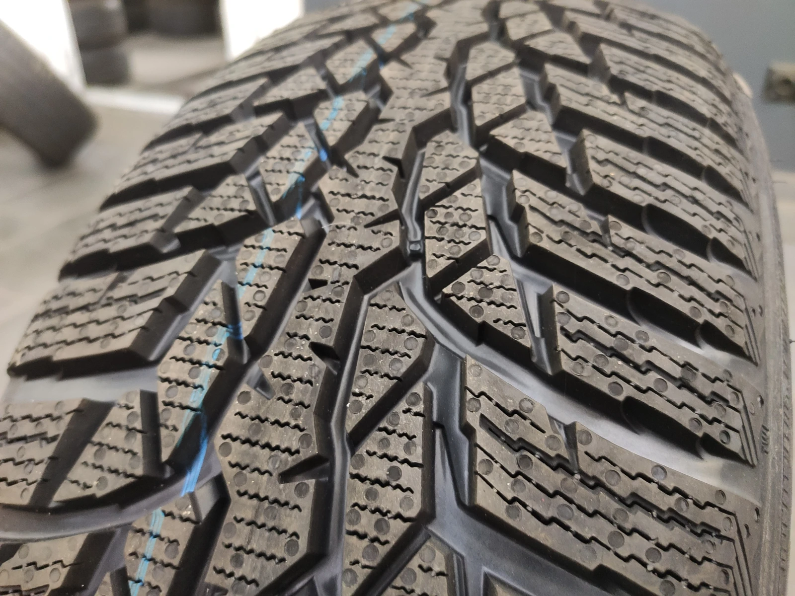  205/60R16 | Mobile.bg   3