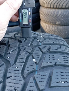 Гуми Зимни 215/60R16, снимка 8 - Гуми и джанти - 47508656