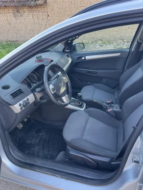 Opel Astra, снимка 2