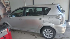 Toyota Corolla verso 2.2d4d, снимка 4