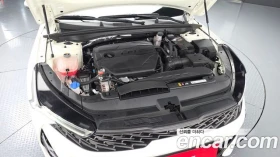 Kia K5, снимка 6