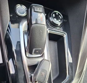 Peugeot 5008 1.6HDI* Автоматик/Нави/Камера/Кросуей/ALLURE*  - 12588 € / 24619.99 лв. - 11894785 10
