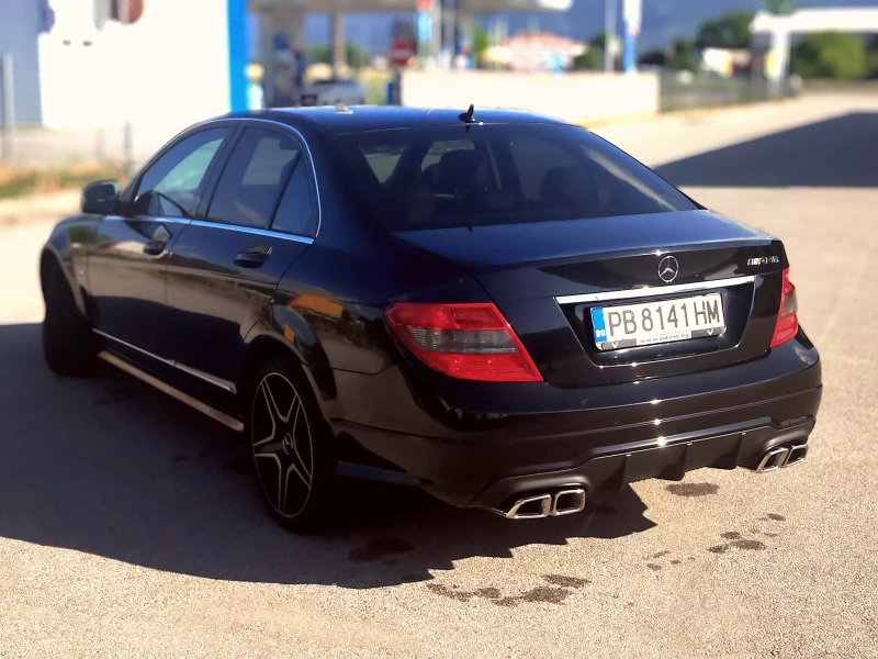 Mercedes-Benz C 320, снимка 2 - Автомобили и джипове - 47223884