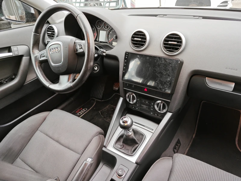 Audi A3 1.6tdi SPORT BACK, снимка 8 - Автомобили и джипове - 47970615