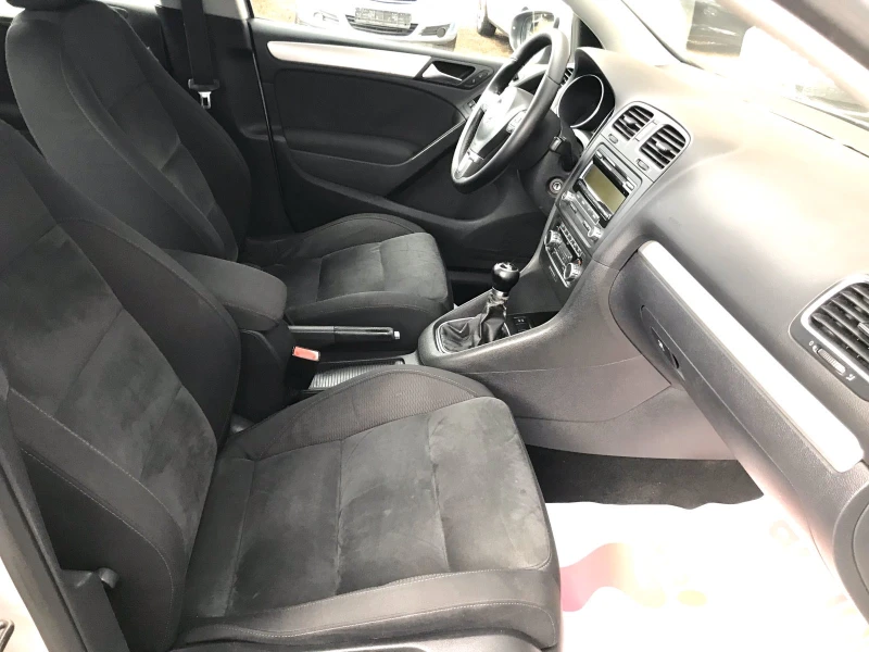 VW Golf 2.0 TDI 140 HIGH LINE, снимка 10 - Автомобили и джипове - 48082412