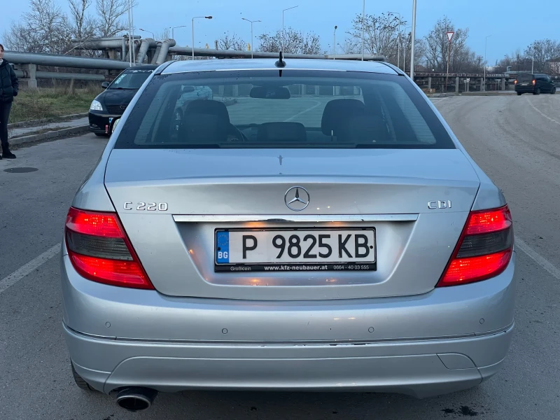 Mercedes-Benz C 220 Avantgarde, 7G Tronic, НАПЪЛНО ОБСЛУЖЕН, снимка 5 - Автомобили и джипове - 48334868