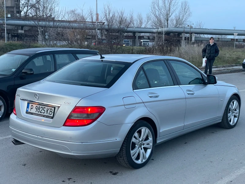 Mercedes-Benz C 220 Avantgarde, 7G Tronic, НАПЪЛНО ОБСЛУЖЕН, снимка 4 - Автомобили и джипове - 48334868