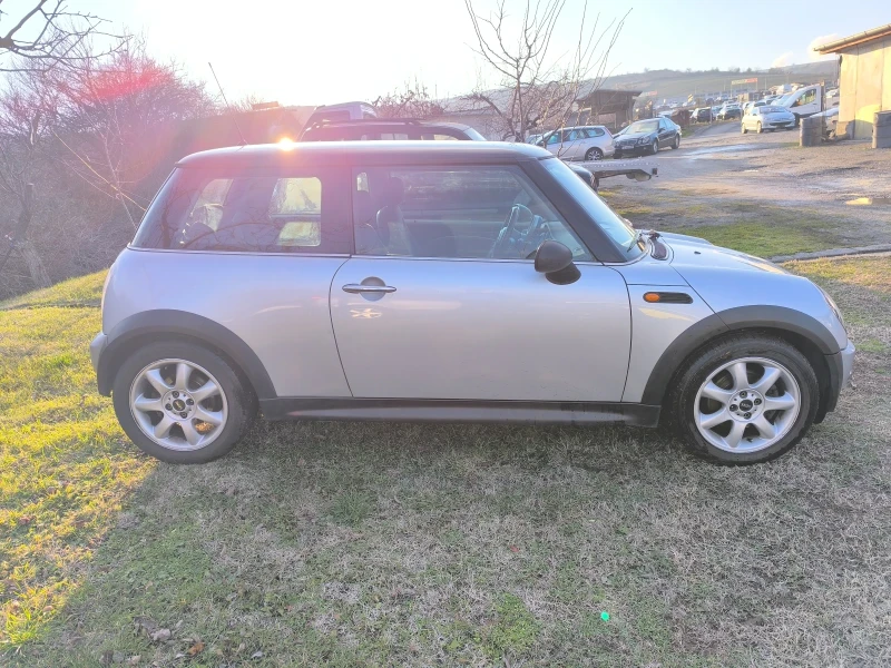 Mini Cooper 1, 4 D4D , снимка 5 - Автомобили и джипове - 48950716