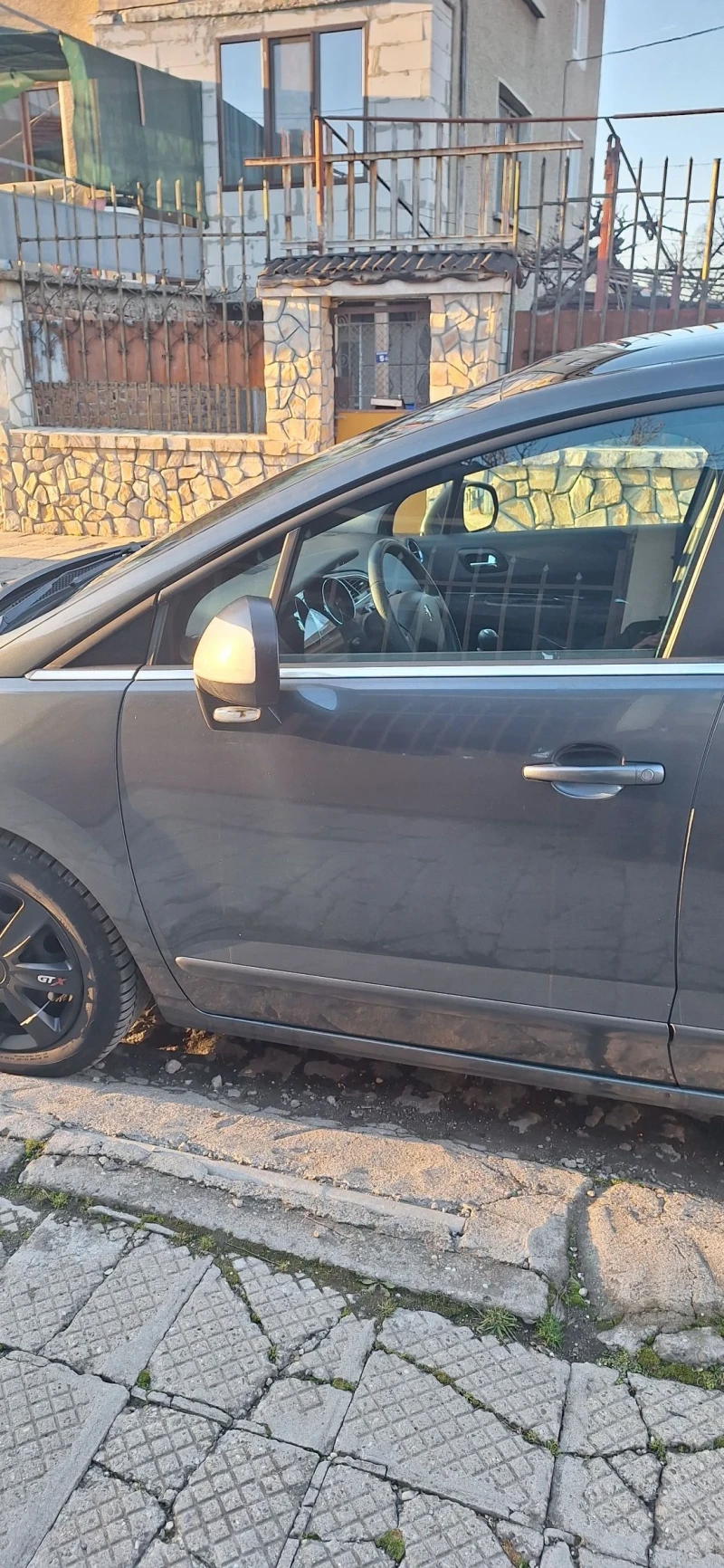 Peugeot 5008, снимка 6 - Автомобили и джипове - 49378490