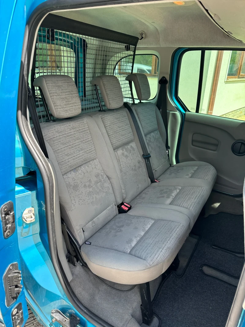 Renault Kangoo 1.5 DCI 104kc, снимка 11 - Автомобили и джипове - 50361272