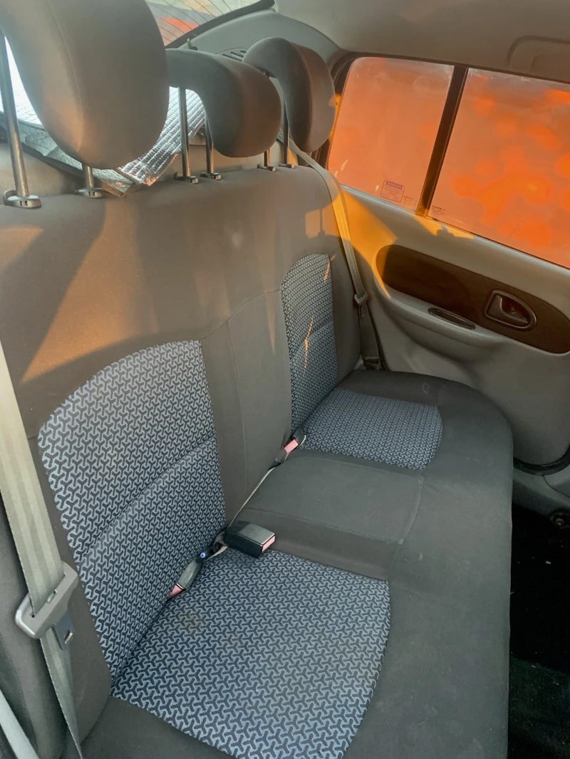 Renault Symbol, снимка 3 - Автомобили и джипове - 52577484