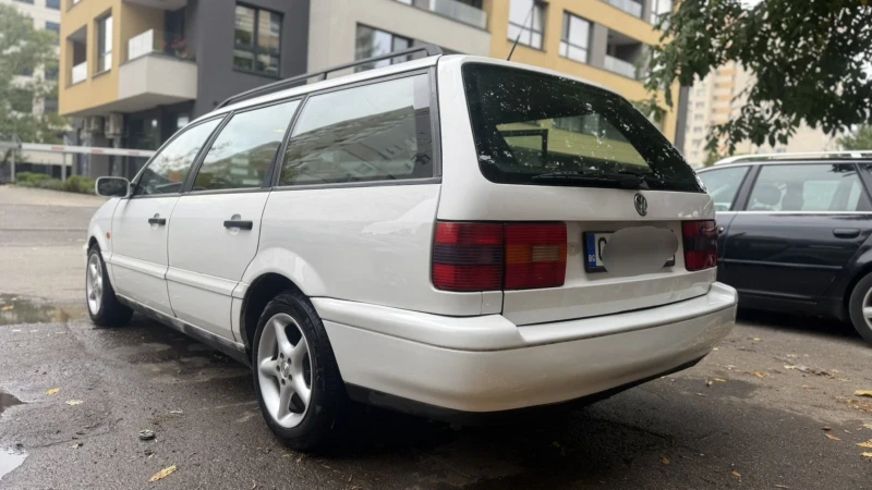 VW Passat 2.0i GT, снимка 5 - Автомобили и джипове - 52327194