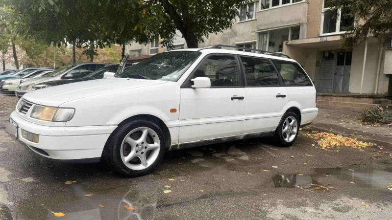 VW Passat 2.0i GT, снимка 3 - Автомобили и джипове - 52327194