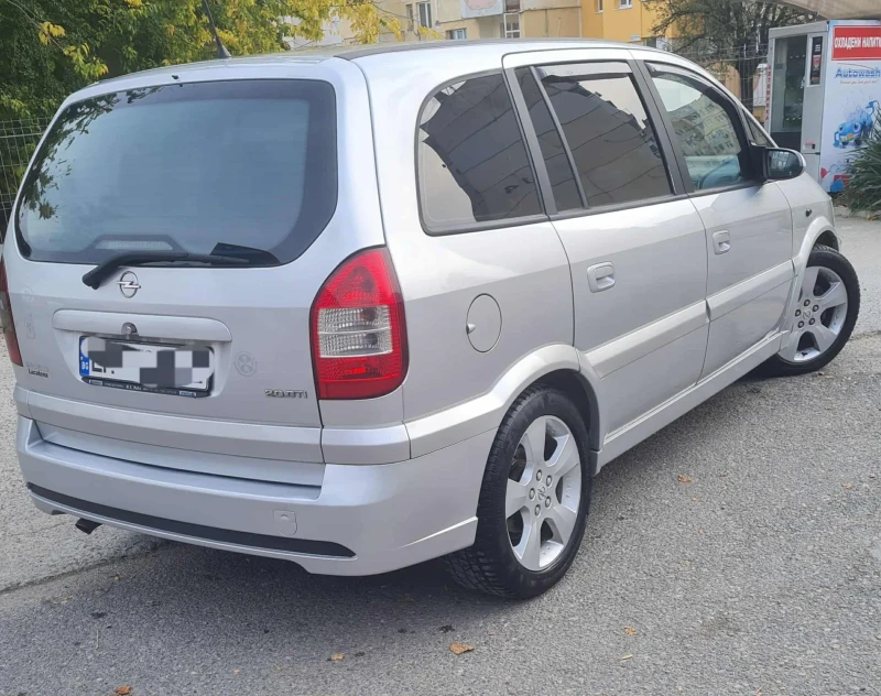 Opel Zafira OPC, снимка 11 - Автомобили и джипове - 52094788