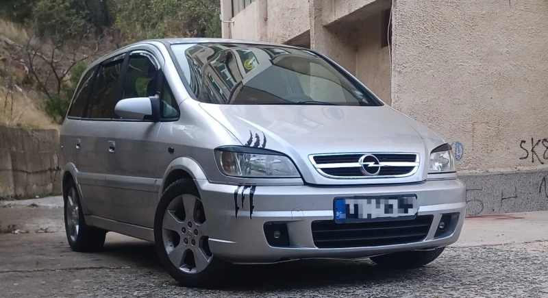 Opel Zafira OPC, снимка 5 - Автомобили и джипове - 52094788