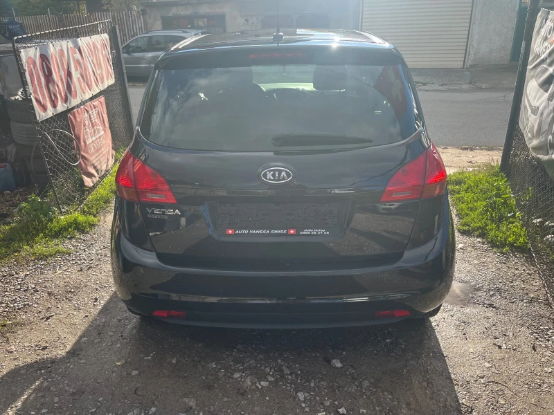 Kia Venga 1.6i - Automat - камера - Navi - 164000km - SWISS , снимка 3 - Автомобили и джипове - 52215239