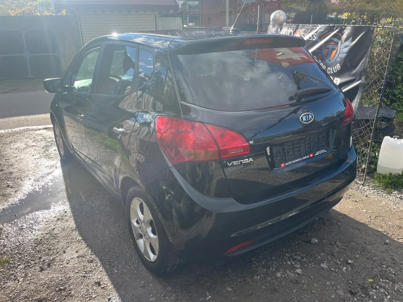 Kia Venga 1.6i - Automat - камера - Navi - 164000km - SWISS , снимка 2 - Автомобили и джипове - 52215239