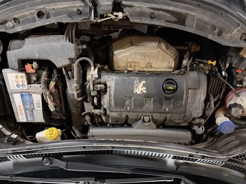 Peugeot 207 cc, снимка 6 - Автомобили и джипове - 52706420