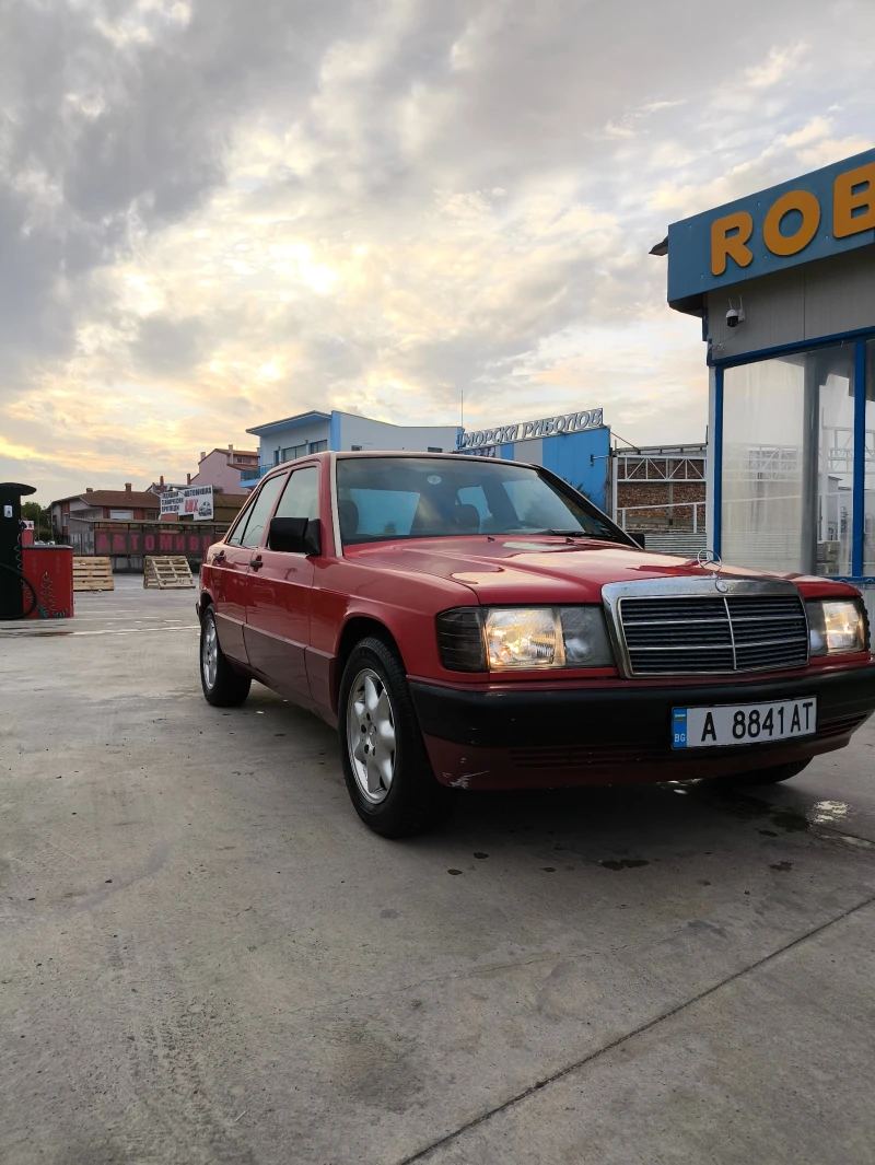 Mercedes-Benz 190, снимка 5 - Автомобили и джипове - 52292406