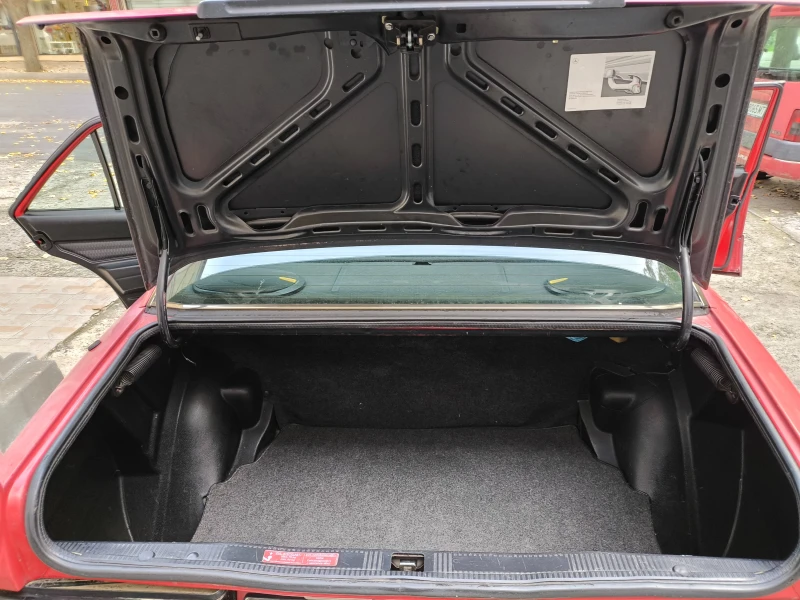 Mercedes-Benz 190, снимка 15 - Автомобили и джипове - 52292406