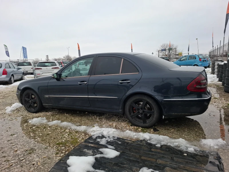 Mercedes-Benz E 220 2.2 CDI, Топ състояние, снимка 5 - Автомобили и джипове - 53333080