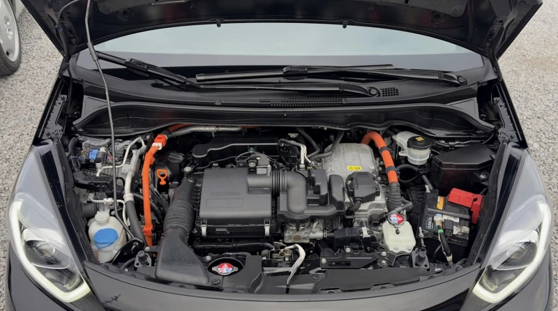 Honda Jazz 1.5i HiBRiD 109кс.CarPlay Подгрев LED , снимка 17 - Автомобили и джипове - 53432796