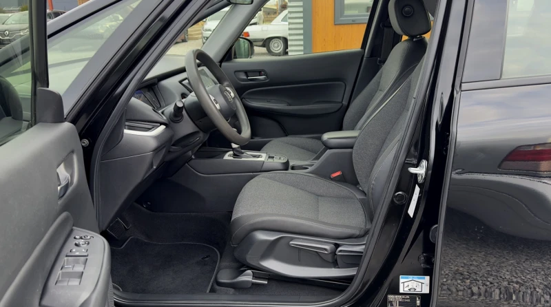 Honda Jazz 1.5i HiBRiD 109кс.CarPlay Подгрев LED , снимка 5 - Автомобили и джипове - 53432796
