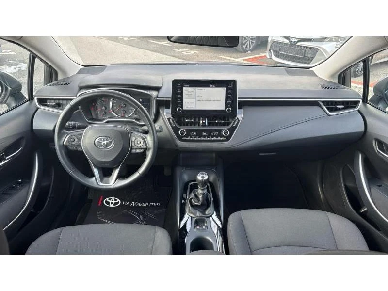 Toyota Corolla SDN 1.5 VVT-i COMFORT, снимка 8 - Автомобили и джипове - 53354852