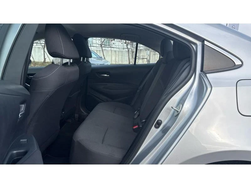 Toyota Corolla SDN 1.5 VVT-i COMFORT, снимка 11 - Автомобили и джипове - 53354852