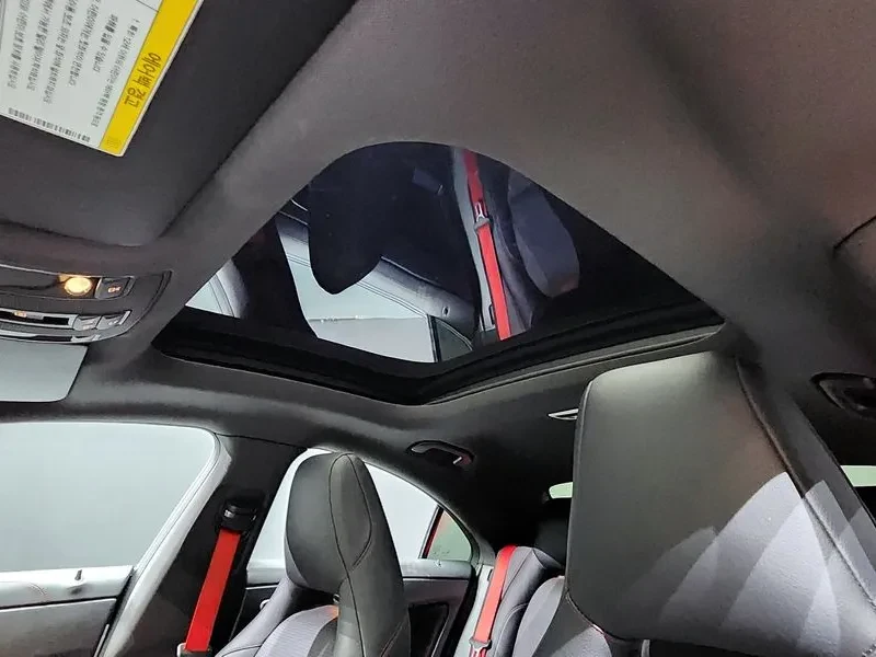 Mercedes-Benz CLA Amg 4Matic, снимка 17 - Автомобили и джипове - 55100811