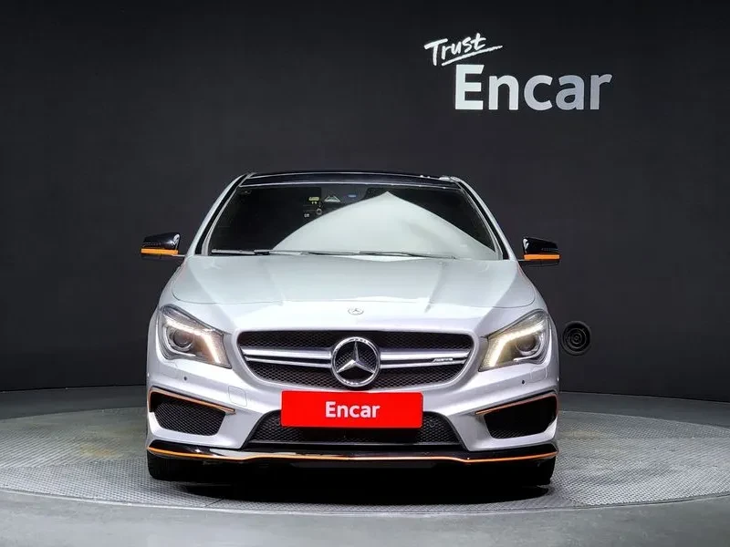 Mercedes-Benz CLA Amg 4Matic, снимка 3 - Автомобили и джипове - 55100811