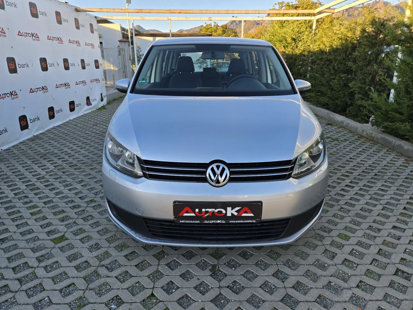 VW Touran 1.6TDI-105кс= 7МЕСТА= 6СК= ПОДГРЕВ= АВТОПИЛОТ, снимка 1