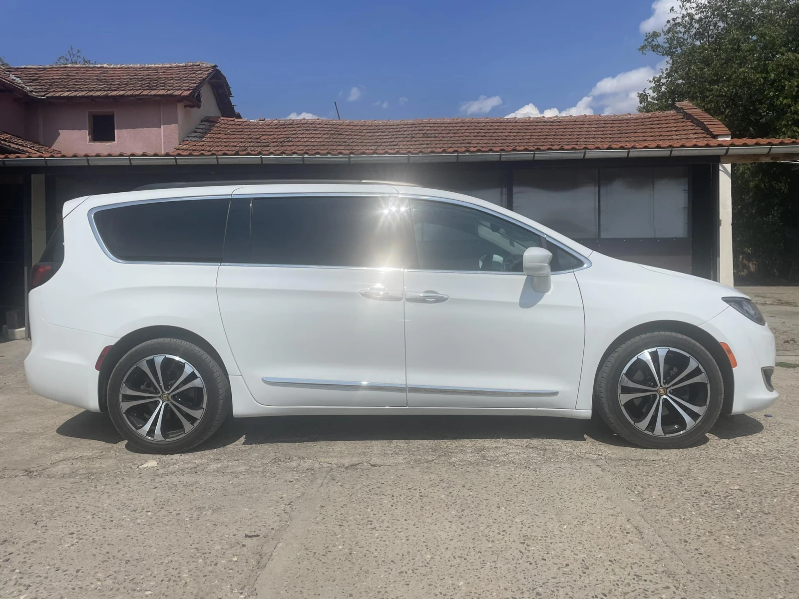 Chrysler Pacifica 3, 6 LIMITED - изображение 4