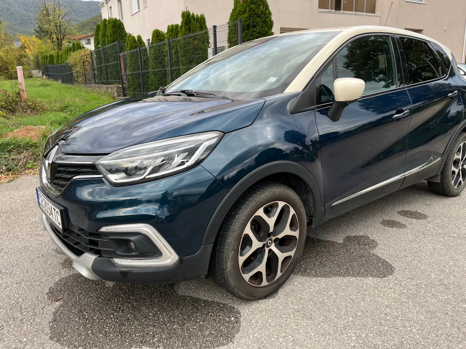 Renault Captur LED фарове, Stop&Start, 44000km, 120к.с, 6-скорост - изображение 3