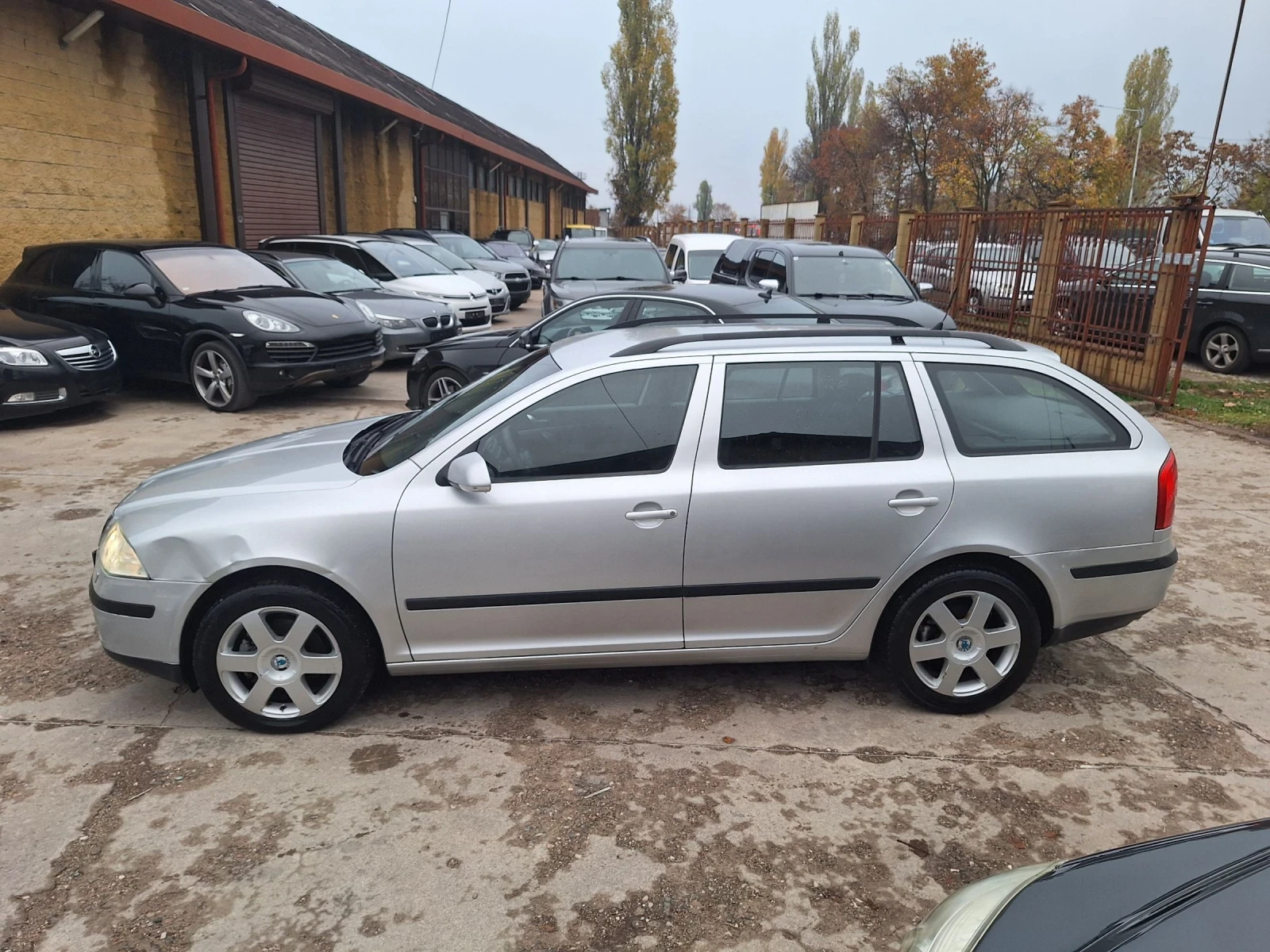 Skoda Octavia 2, 0 TDI 140 KS DSG  - изображение 7