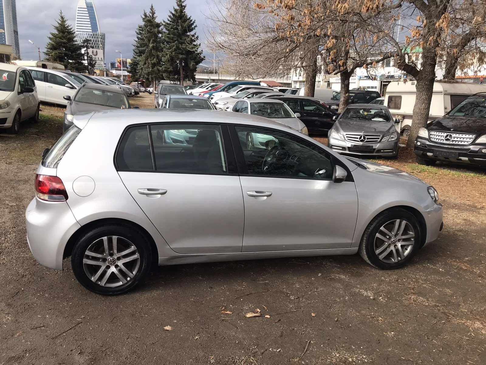 VW Golf 2.0 TDI 140 HIGH LINE - изображение 8