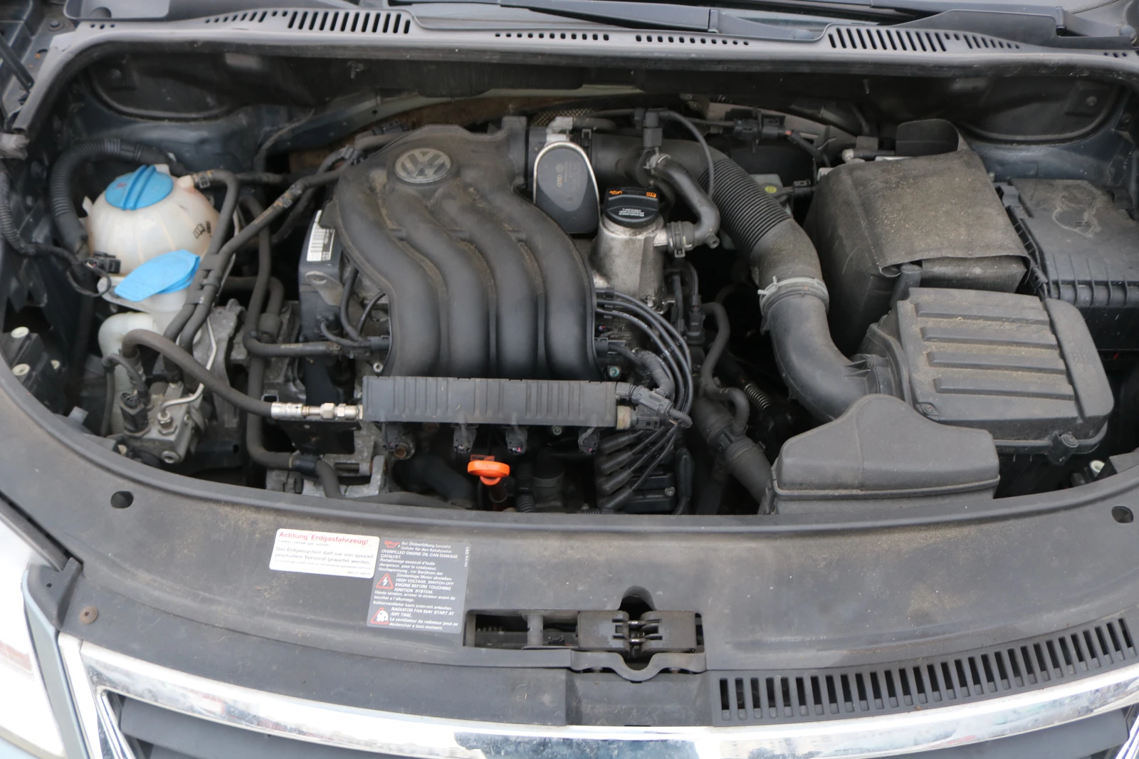 VW Touran 2.0  | Mobile.bg   12