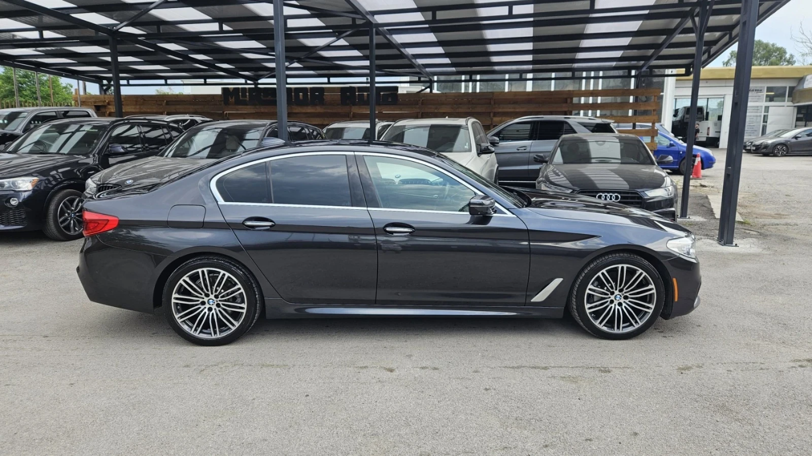 BMW 530 M-Pack Distronic МАСАЖ ОБДУХ - изображение 7