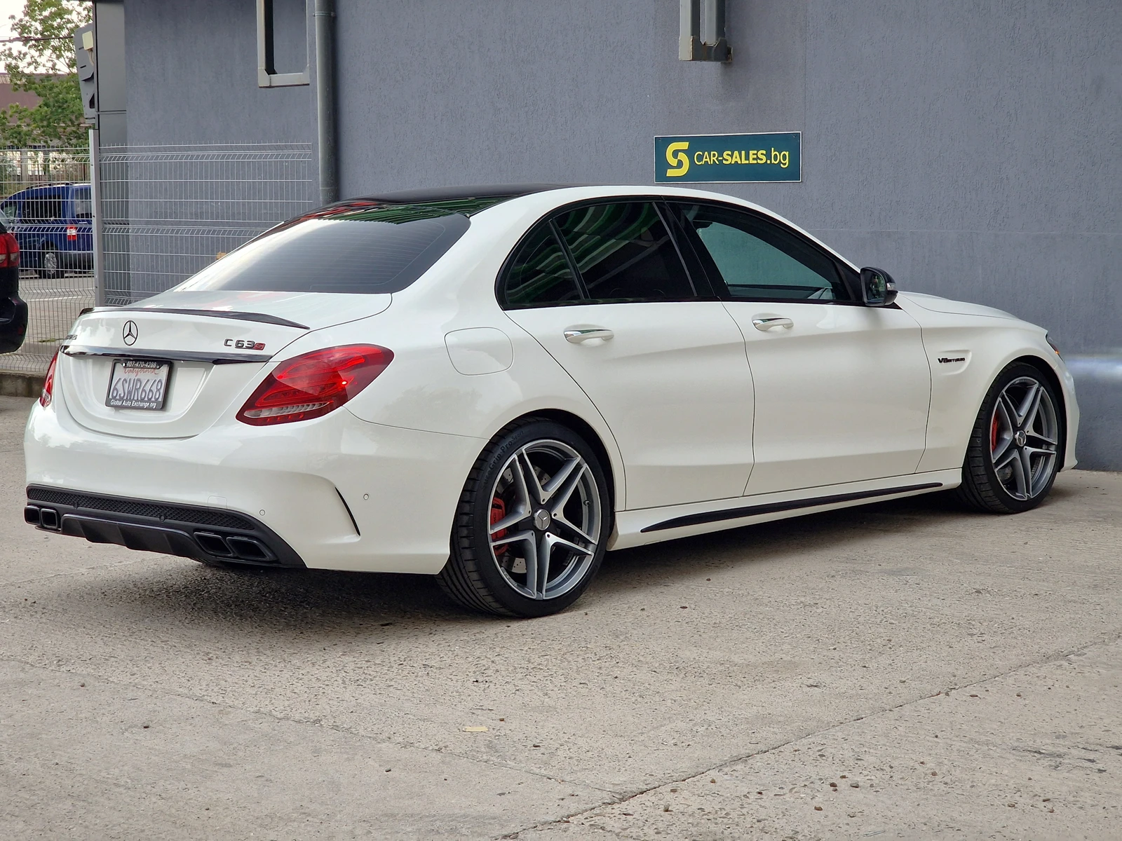 Mercedes-Benz C 63 AMG 4.0 V8 C63AMG S - изображение 8