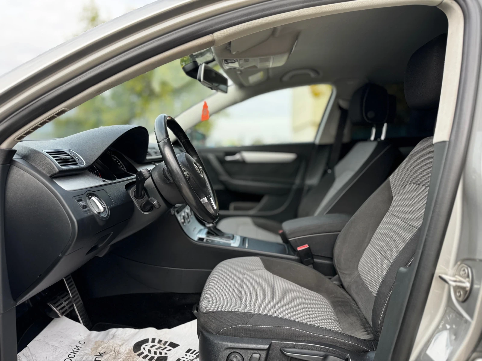 VW Passat Alltrack 2.0TDI/АВТОМАТ/LED - изображение 9