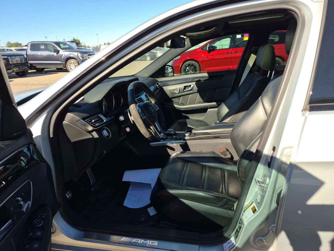 Mercedes-Benz E 63 AMG * АВТО КРЕДИТ* ЦЕНА ДО БГ * СЕРВИЗНА ИСТОРИЯ *  | Mobile.bg — изображение 5