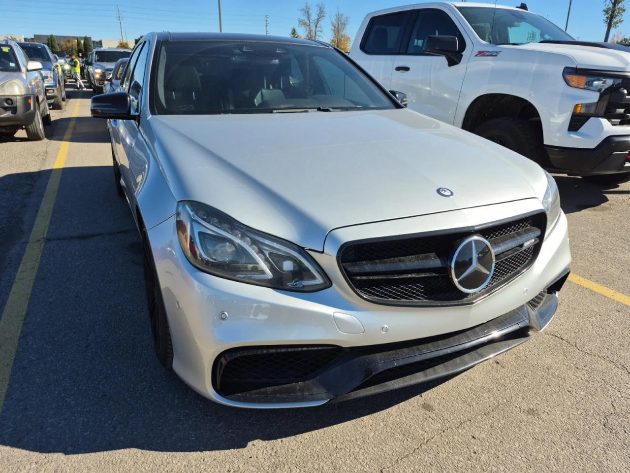 Mercedes-Benz E 63 AMG * АВТО КРЕДИТ* ЦЕНА ДО БГ * СЕРВИЗНА ИСТОРИЯ *  | Mobile.bg — изображение 2