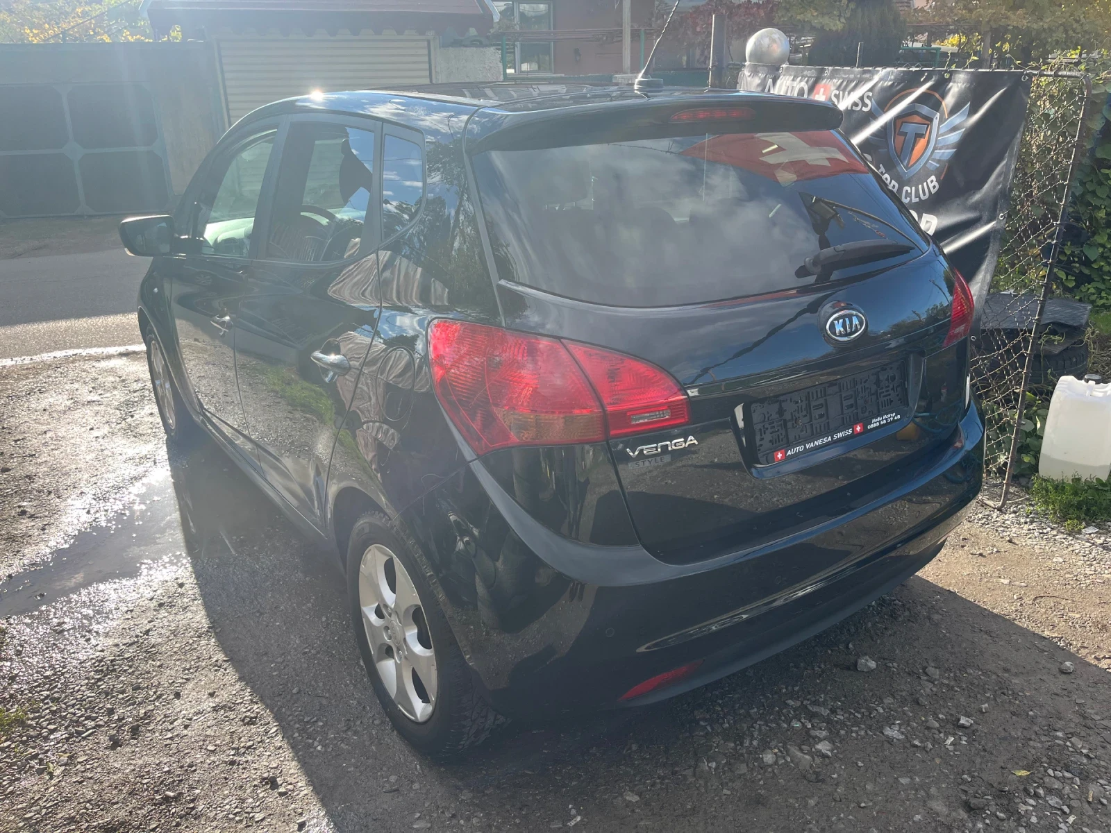 Kia Venga 1.6i - Automat - камера - Navi - 164000km - SWISS  - изображение 2