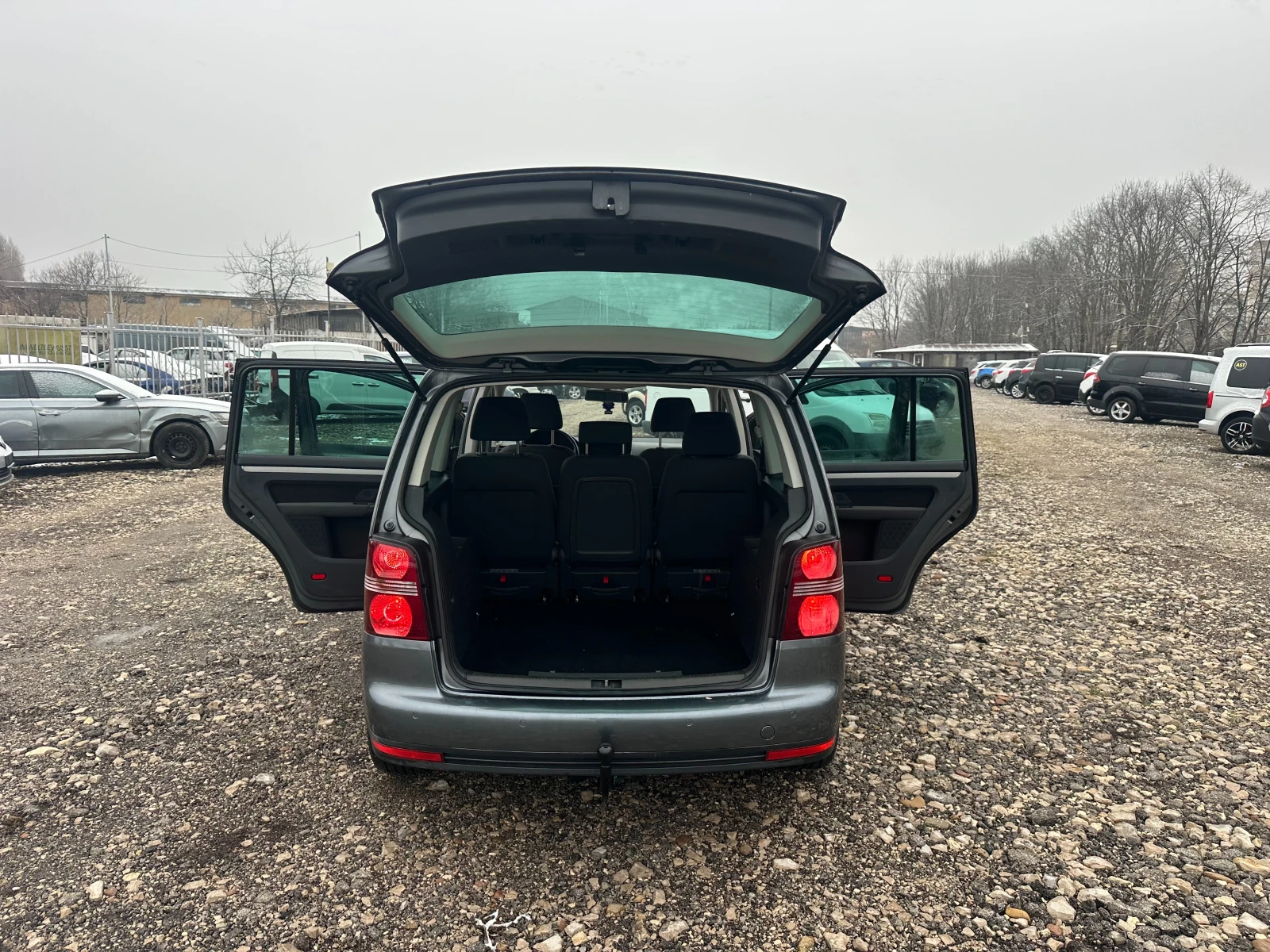 VW Touran 2.0TDI 140kc FACE | Mobile.bg � ����������� 14