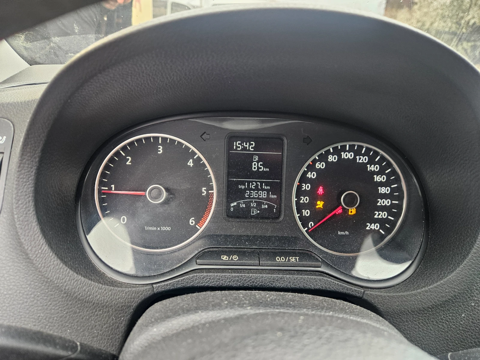 VW Polo 1.2dizel-75ks-2012god-CFW, снимка 9 - Автомобили и джипове - 54090978