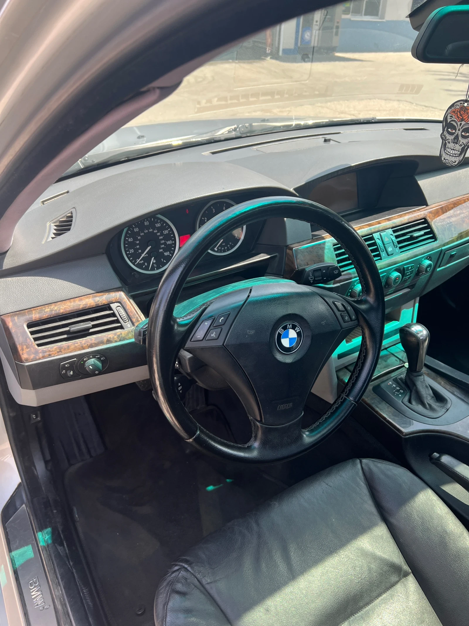 BMW 545, снимка 11 - Автомобили и джипове - 54487232